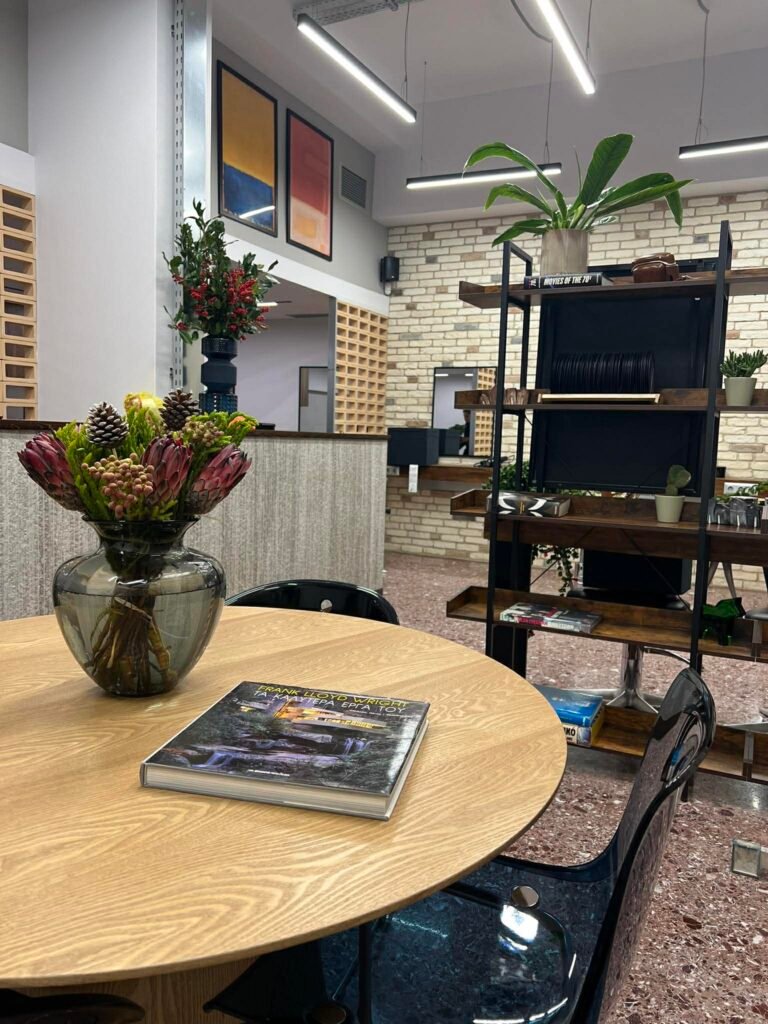 619918503 865704806263552 7795478027742193638 n